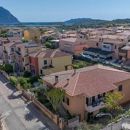 Porto San Paolo, Casa A Pochi Passi Dalla
